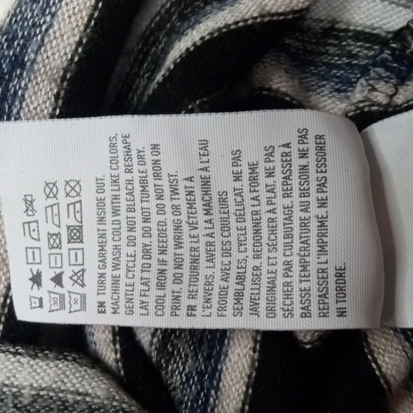 Women's American Eagle Soft & Sexy Plush V- Neck Sweater Sz. XL - Picture 8 of 11